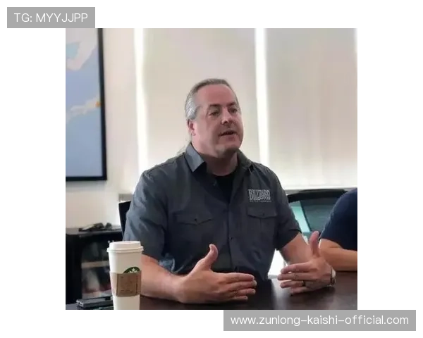 尊龙app网站用户评价与反馈，听取玩家真实体验与建议改善措施